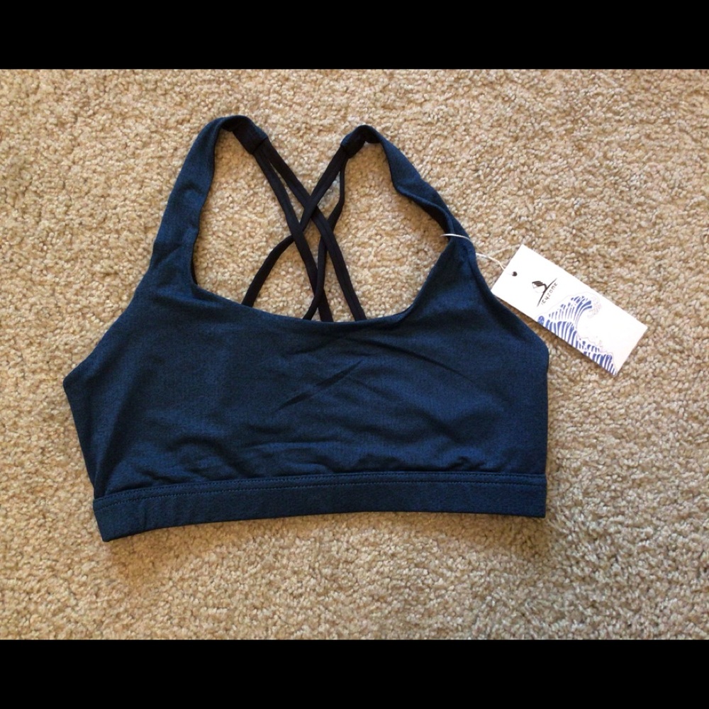 Icyzone Criss-Cross Back Sports Bra NWT